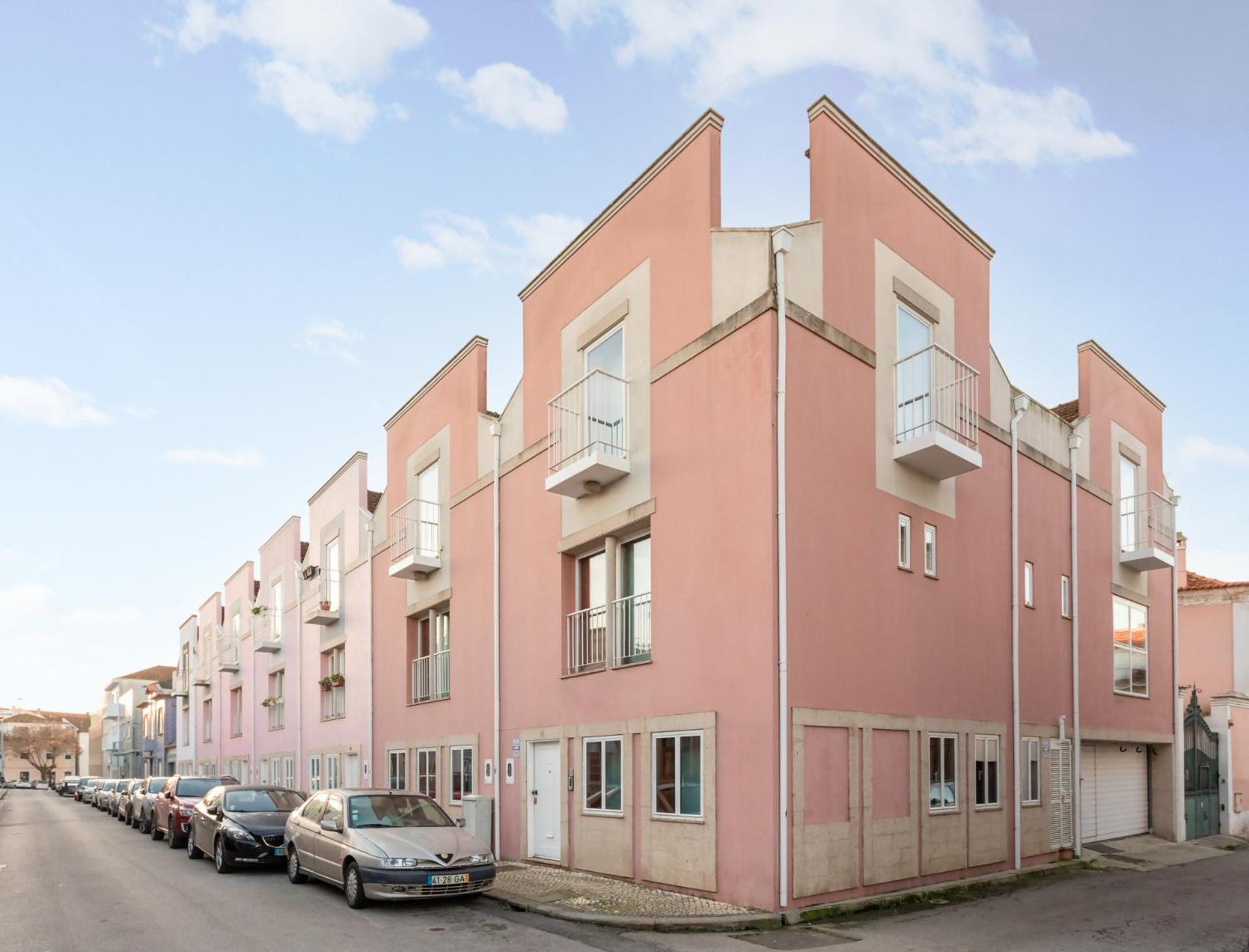 Besmart Residence Авейру Экстерьер фото